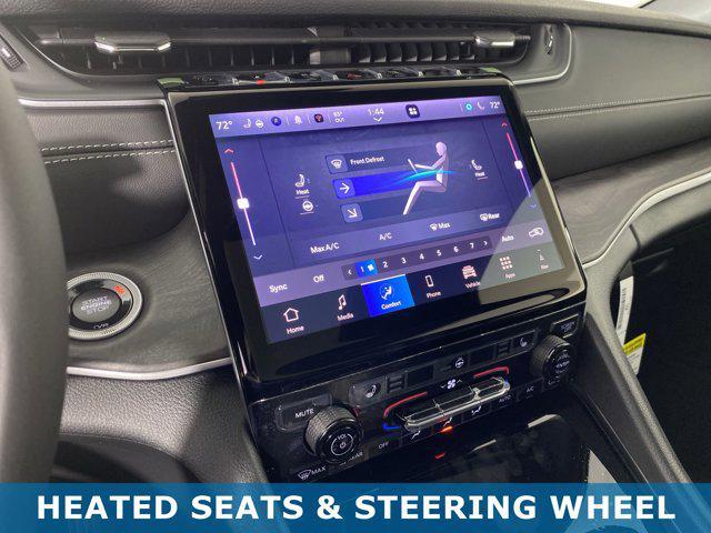 new 2025 Jeep Grand Cherokee car, priced at $45,885