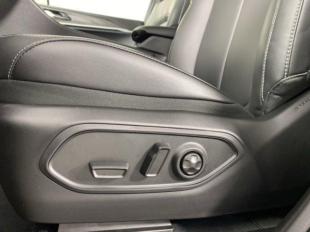 new 2025 Jeep Grand Cherokee car, priced at $45,885