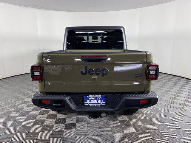 new 2025 Jeep Gladiator car, priced at $44,580