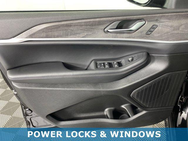 new 2025 Jeep Grand Cherokee L car, priced at $49,583