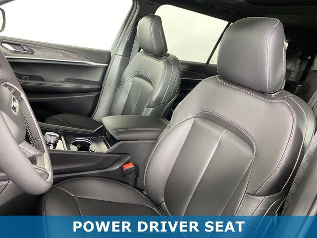 new 2025 Jeep Grand Cherokee L car, priced at $49,583