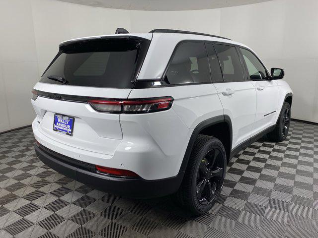 new 2025 Jeep Grand Cherokee car, priced at $41,201