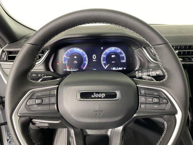 new 2025 Jeep Grand Cherokee car, priced at $41,201