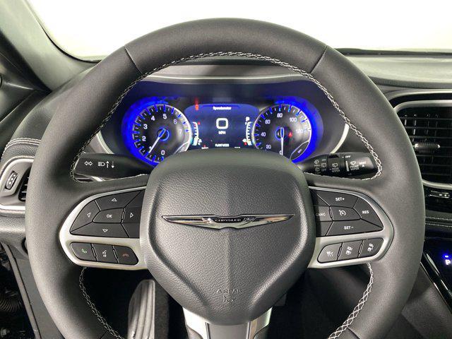 new 2025 Chrysler Pacifica car, priced at $40,982