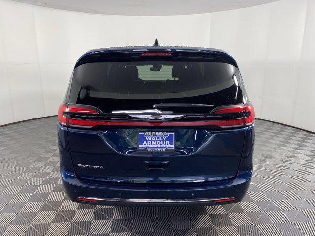 new 2025 Chrysler Pacifica car, priced at $40,982
