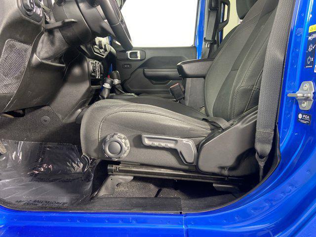used 2021 Jeep Gladiator car, priced at $31,400