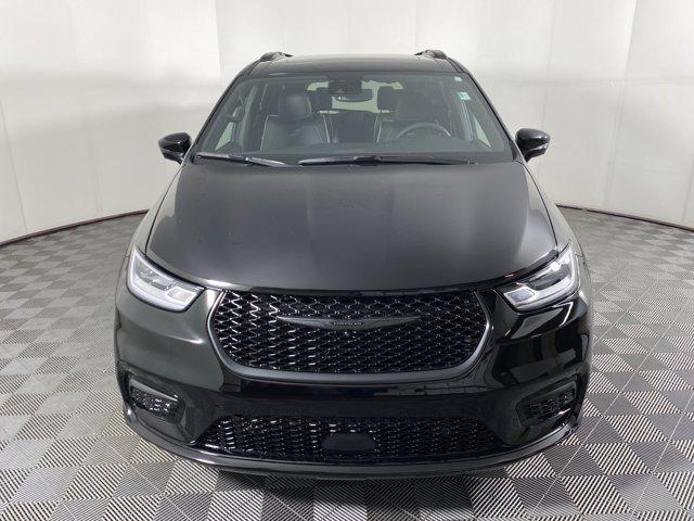 new 2026 Chrysler Pacifica car, priced at $56,810