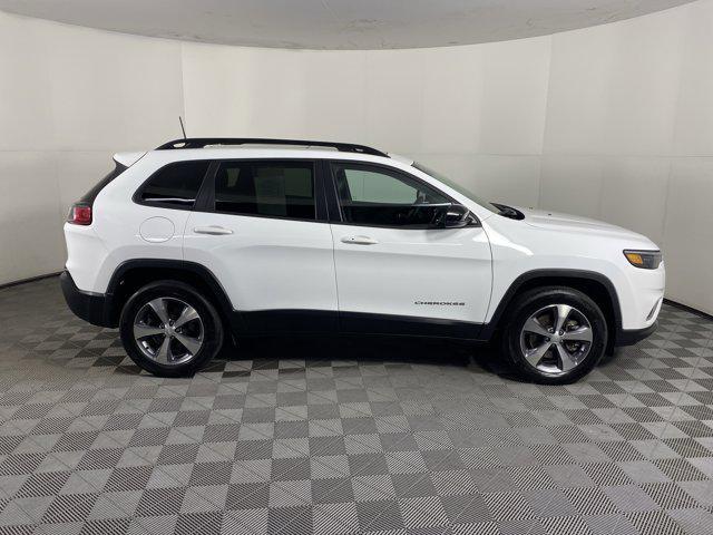 used 2022 Jeep Cherokee car, priced at $27,100