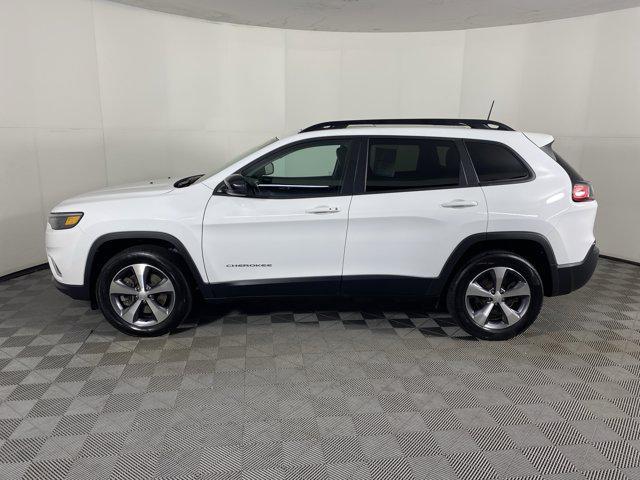 used 2022 Jeep Cherokee car, priced at $27,100
