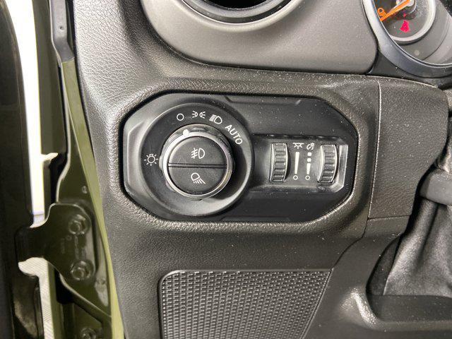 used 2022 Jeep Gladiator car, priced at $29,400