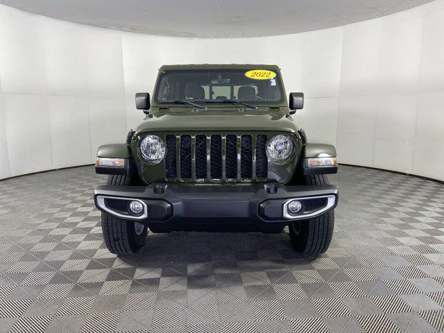 used 2022 Jeep Gladiator car, priced at $29,400