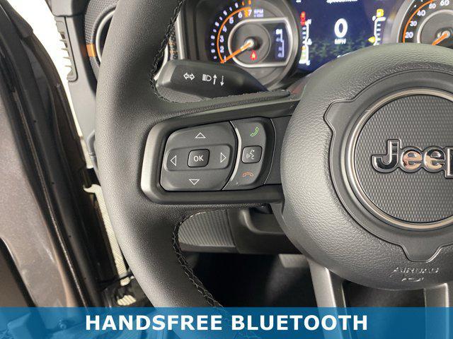 new 2025 Jeep Gladiator car, priced at $48,677
