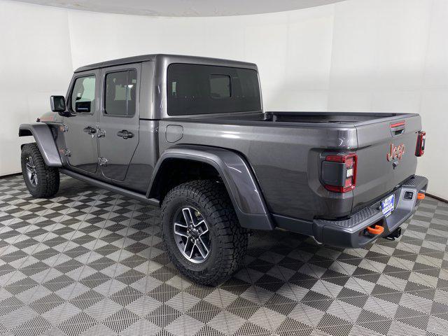 new 2025 Jeep Gladiator car, priced at $48,677