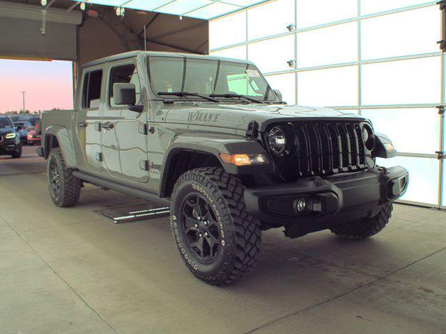 used 2022 Jeep Gladiator car, priced at $34,400