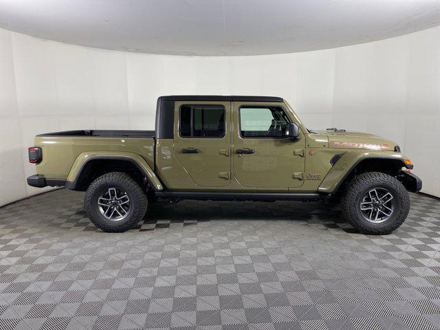 new 2025 Jeep Gladiator car, priced at $49,399