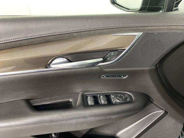 used 2019 Cadillac XT5 car, priced at $16,500