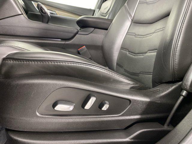used 2019 Cadillac XT5 car, priced at $16,500