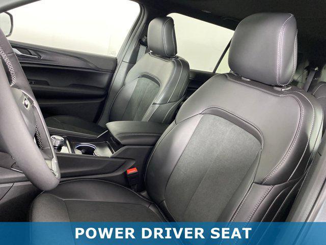 new 2025 Jeep Grand Cherokee L car, priced at $43,641