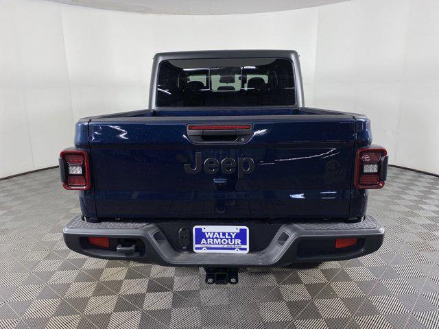 new 2025 Jeep Gladiator car, priced at $48,504