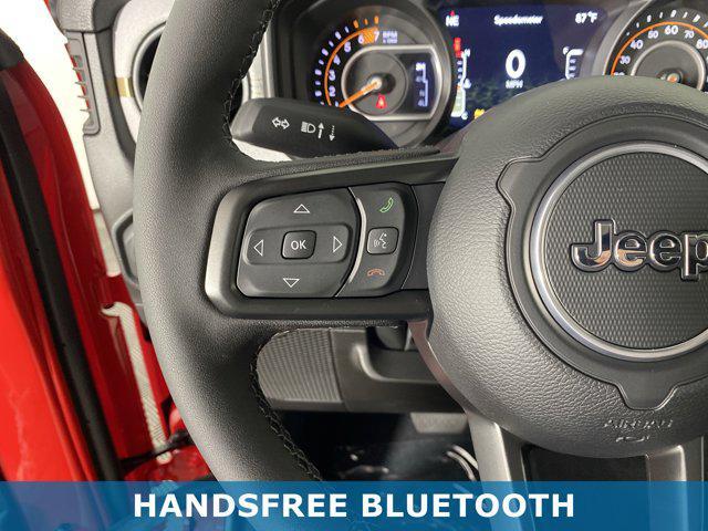new 2025 Jeep Wrangler car, priced at $43,166