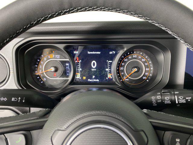 new 2025 Jeep Wrangler car, priced at $45,304