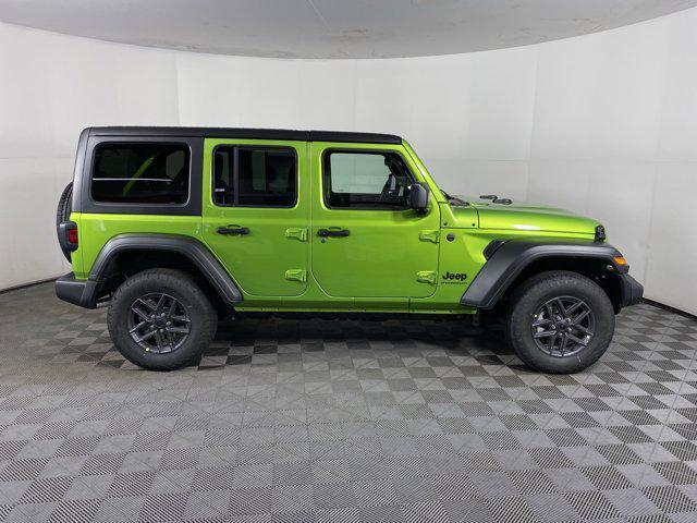 new 2025 Jeep Wrangler car, priced at $45,304