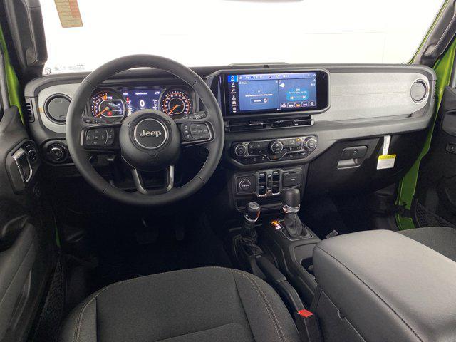 new 2025 Jeep Wrangler car, priced at $45,304
