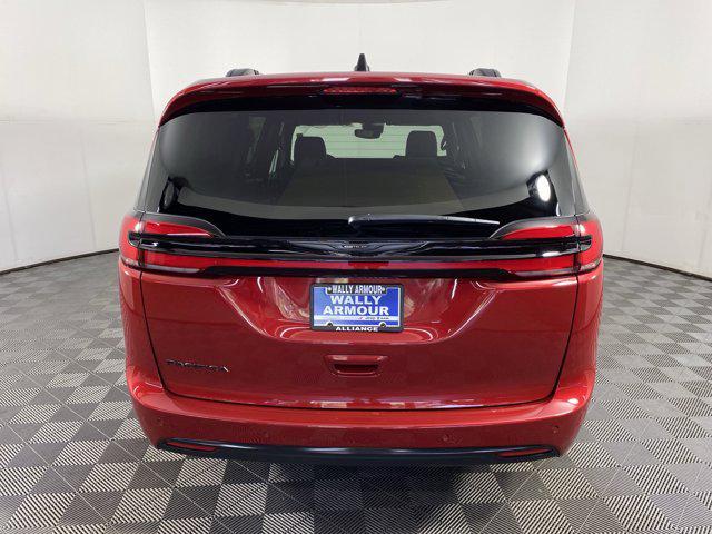 new 2025 Chrysler Pacifica car, priced at $48,145