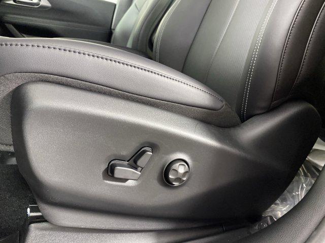 new 2025 Chrysler Pacifica car, priced at $48,145