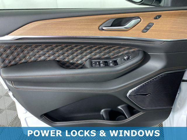 new 2025 Jeep Grand Cherokee L car, priced at $66,583