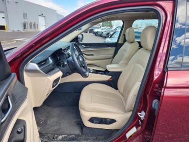 used 2022 Jeep Grand Cherokee car, priced at $33,850