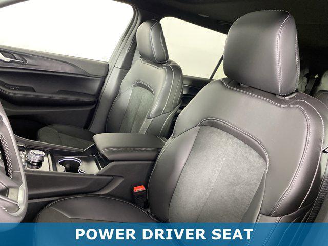 new 2025 Jeep Grand Cherokee L car, priced at $42,266