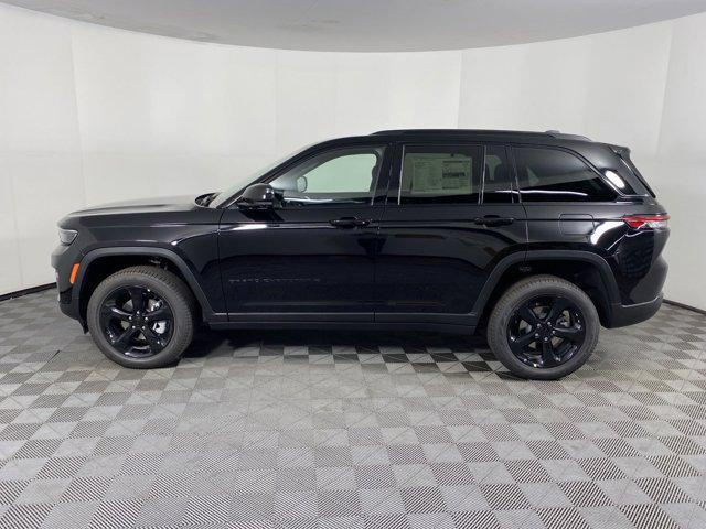 new 2025 Jeep Grand Cherokee car, priced at $46,196