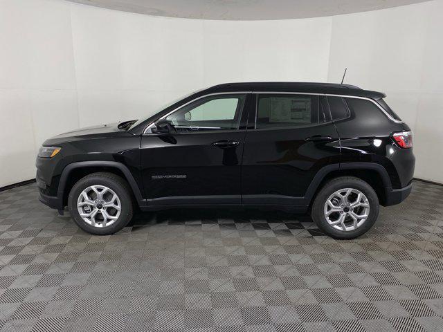 new 2025 Jeep Compass car, priced at $28,723