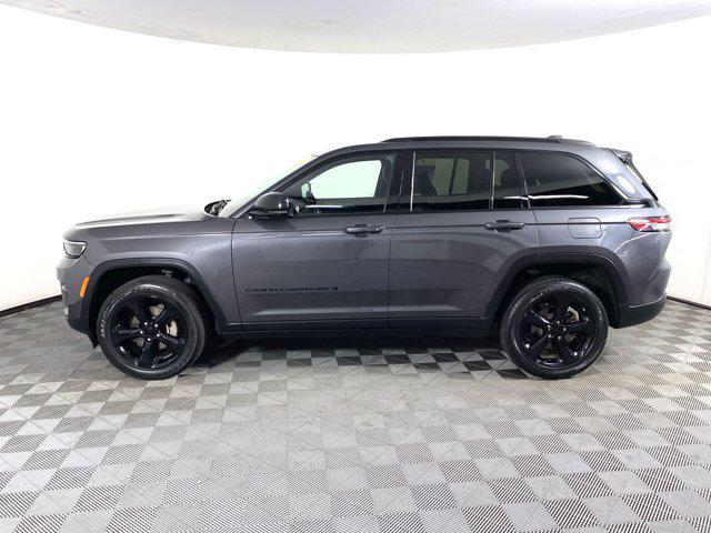 used 2022 Jeep Grand Cherokee car, priced at $32,300