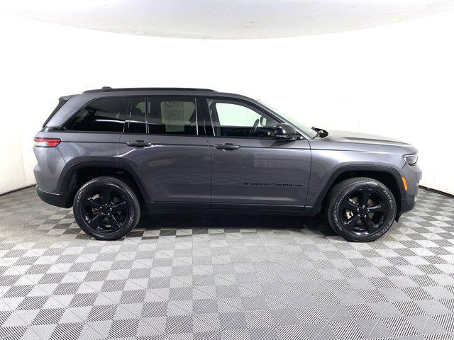 used 2022 Jeep Grand Cherokee car, priced at $32,300