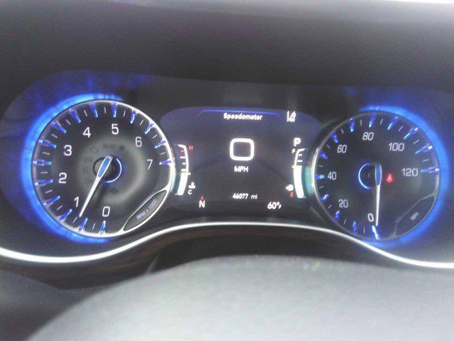 used 2022 Chrysler Pacifica car, priced at $28,000