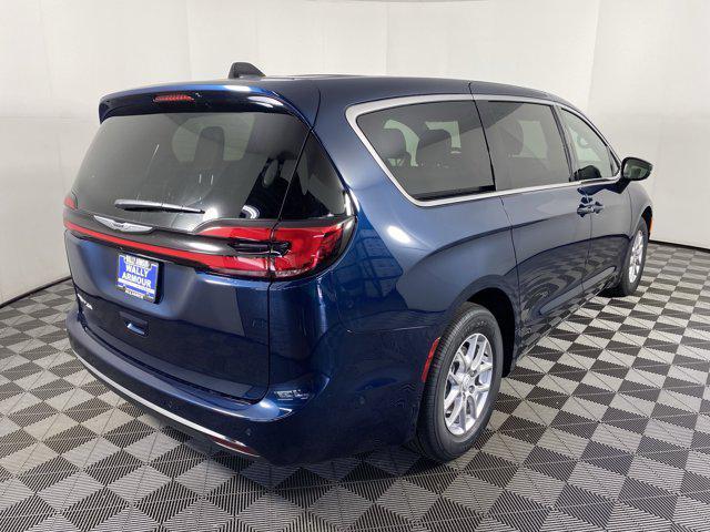 new 2025 Chrysler Pacifica car, priced at $46,220