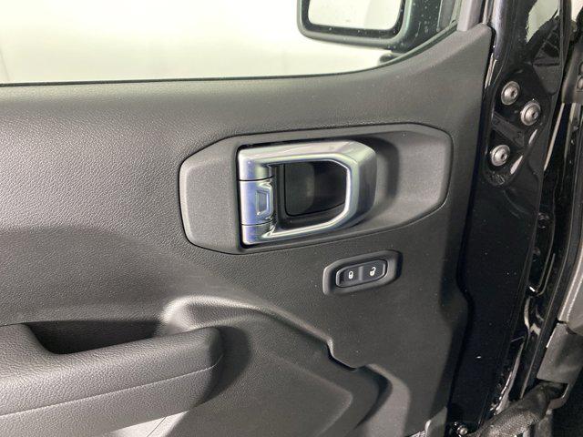 new 2026 Jeep Wrangler car, priced at $42,672