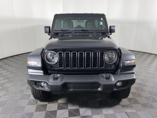 new 2026 Jeep Wrangler car, priced at $42,672