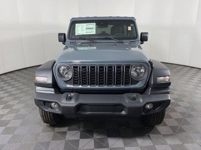 new 2025 Jeep Wrangler car, priced at $43,556