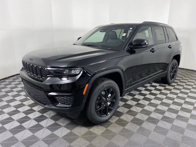 new 2025 Jeep Grand Cherokee car, priced at $40,615