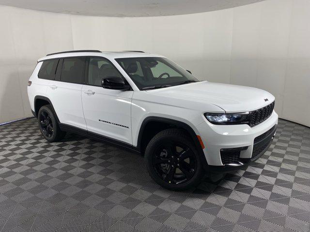 new 2025 Jeep Grand Cherokee L car, priced at $54,240
