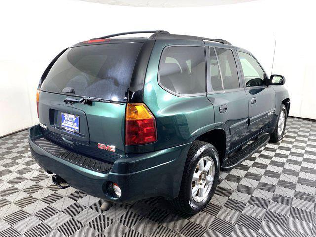 used 2005 GMC Envoy car, priced at $3,988