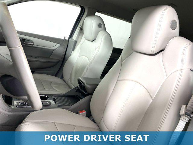 used 2013 Chevrolet Traverse car, priced at $6,888