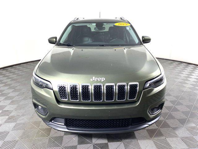 used 2019 Jeep Cherokee car, priced at $10,900