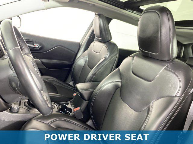 used 2019 Jeep Cherokee car, priced at $10,900