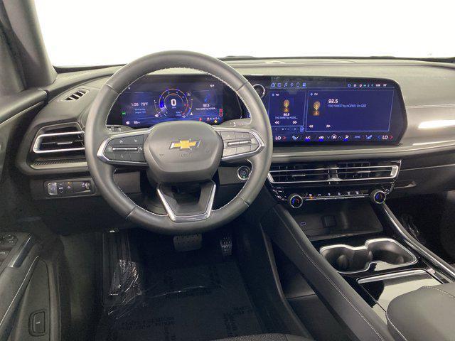 used 2024 Chevrolet Traverse car, priced at $40,600