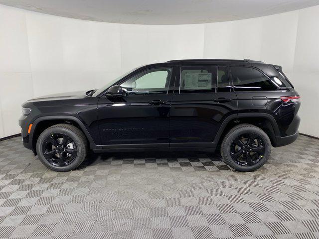 new 2025 Jeep Grand Cherokee car, priced at $47,635