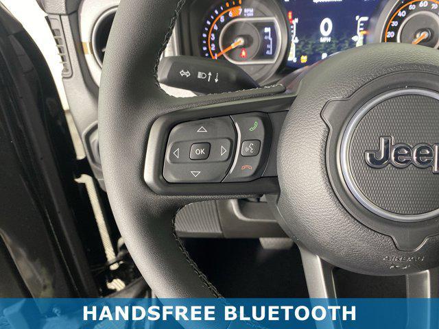 new 2025 Jeep Wrangler car, priced at $49,092